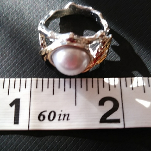 NWOT PEARL RING TWO TONE BAND SILVER PLATED SZ 7 - Picture 7 of 7